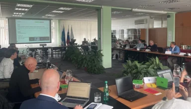 Svetniki fundacije FIHO potrdili letno poročilo in uspešno podporo več kot 400 tisoč prebivalcem Slovenije